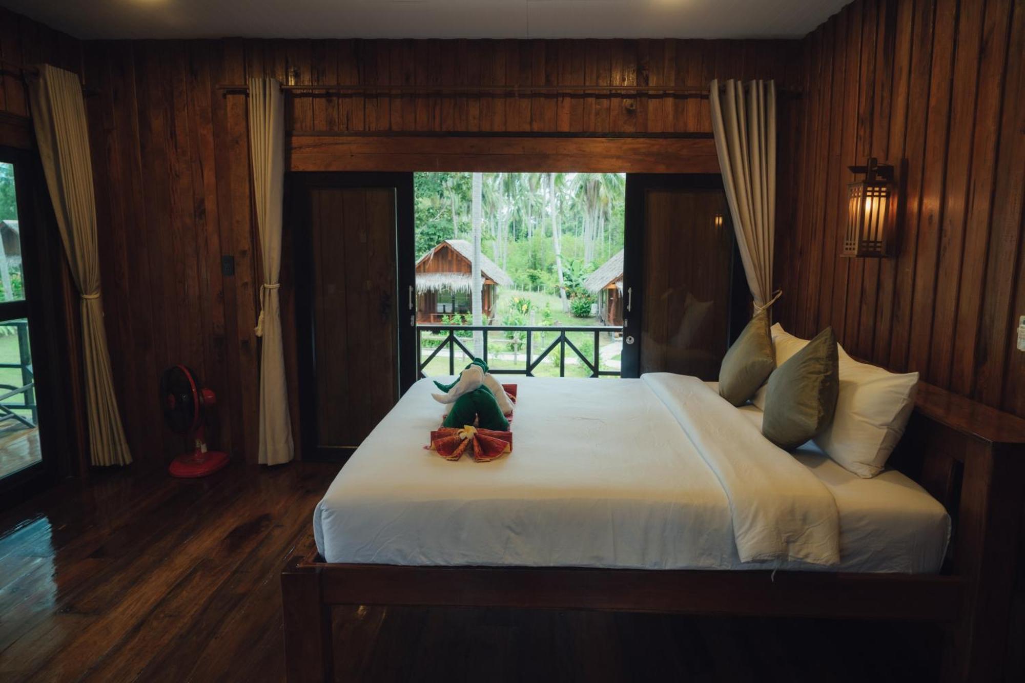 Coco Canopy Boutique Resort Koh Jum Eksteriør billede