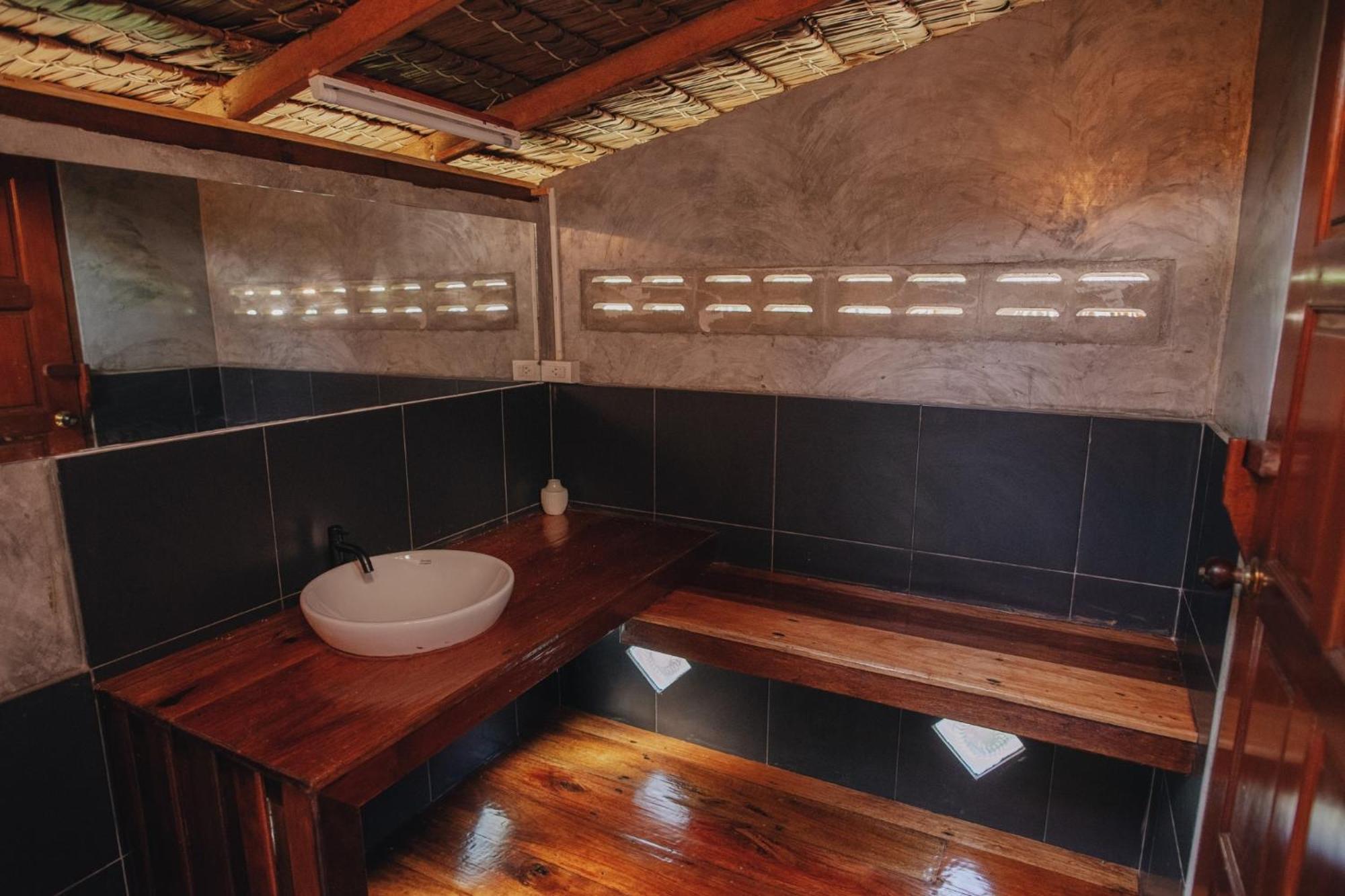 Coco Canopy Boutique Resort Koh Jum Eksteriør billede