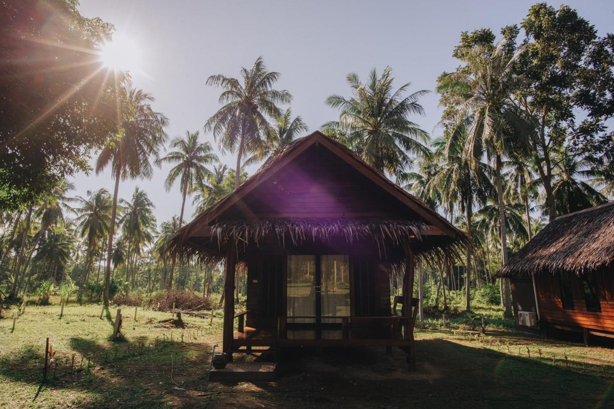 Coco Canopy Boutique Resort Koh Jum Eksteriør billede